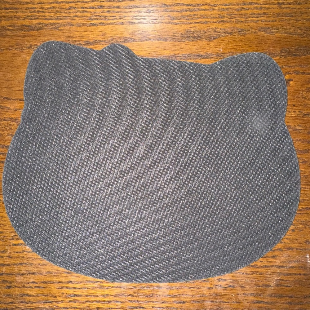 Hello Kitty Pink Mouse Pad - Picture 2 of 2